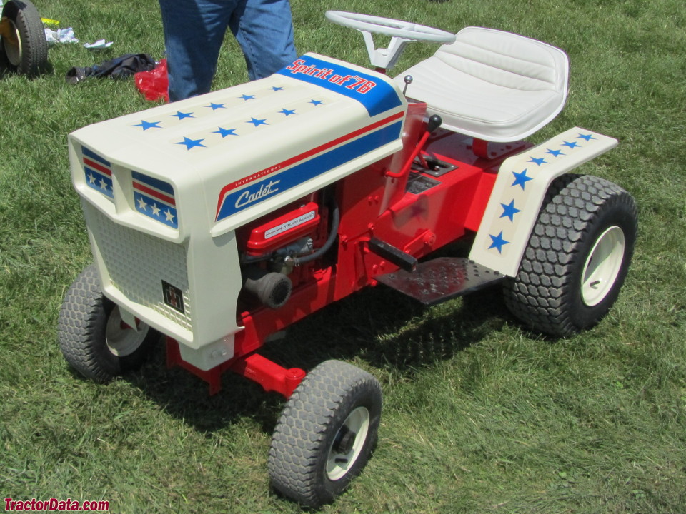 Cub Cadet Spirit of 76