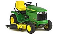 John Deere GT235 lawn tractor photo