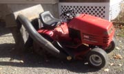 Wheel Horse 264 lawn tractor photo