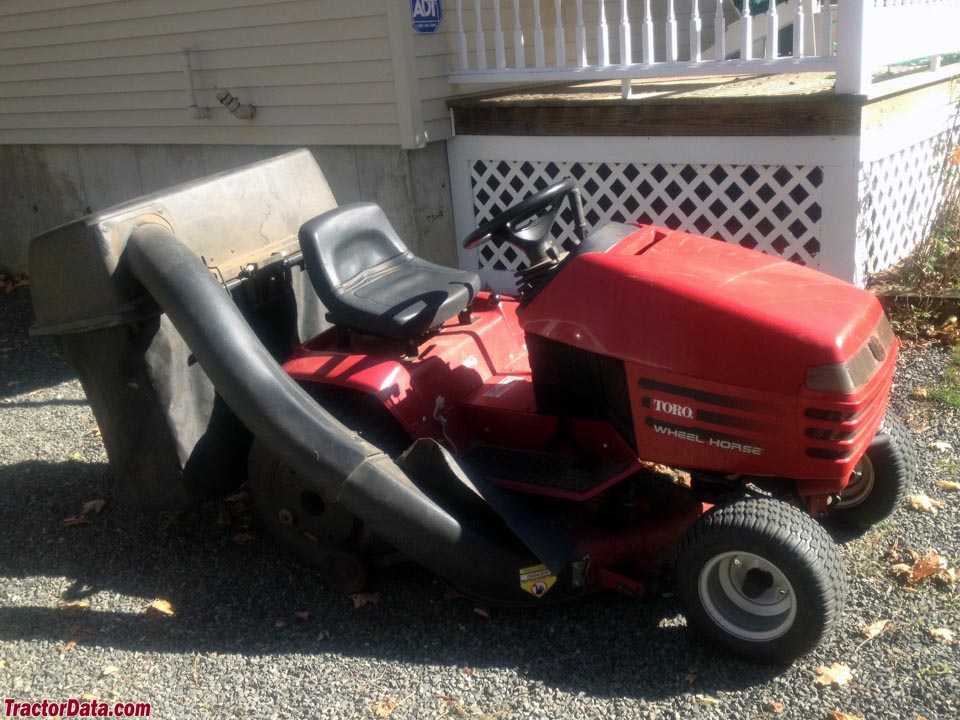 Toro Wheel Horse 264-6 with rear bagger.