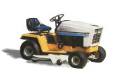 Cub Cadet 1215 tractor photo