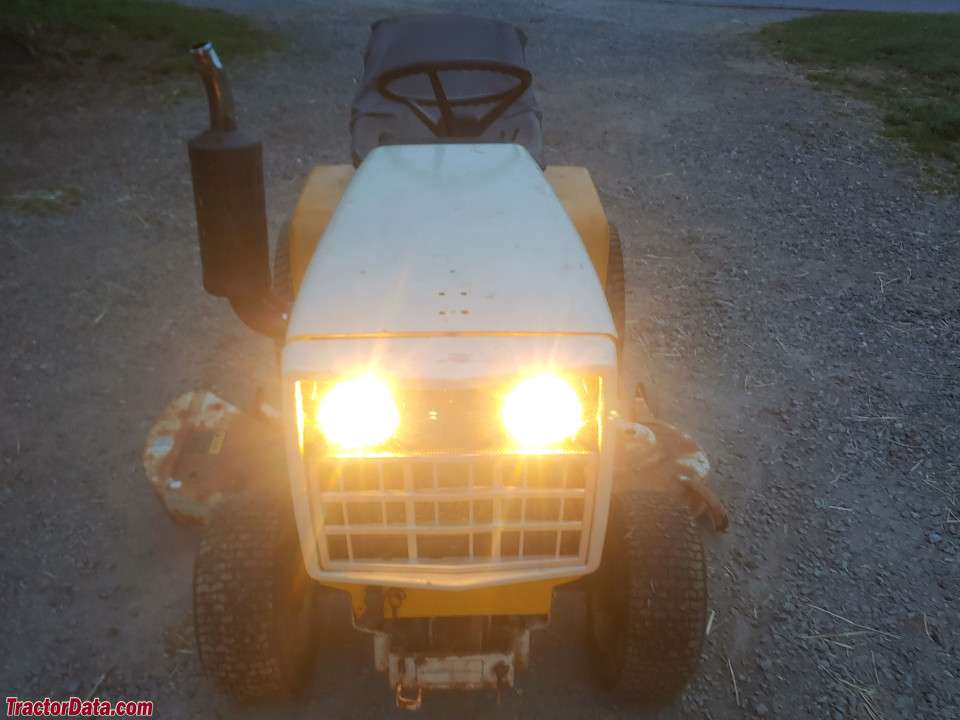 Cub Cadet 882