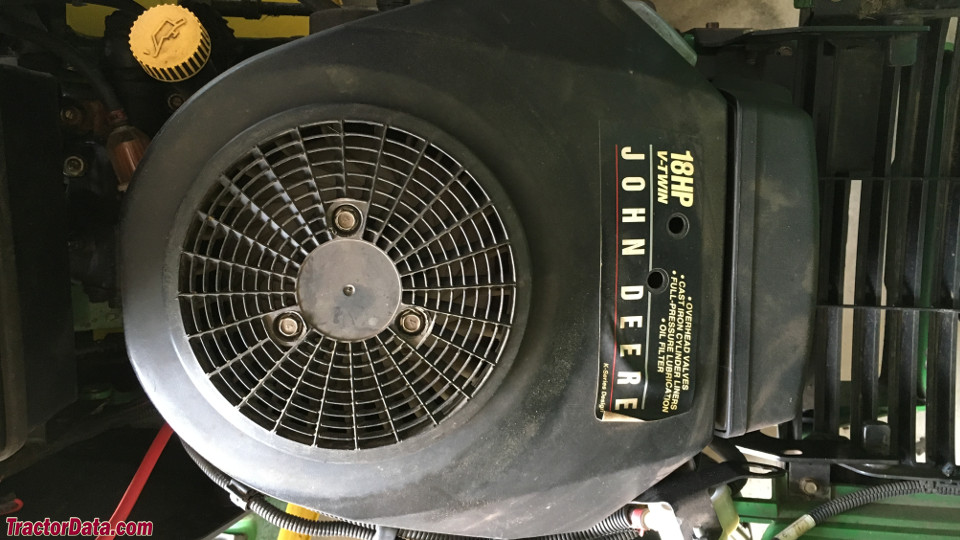 John Deere 325 engine image