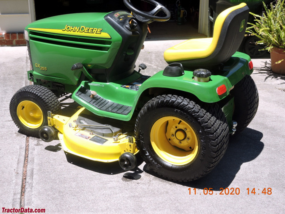 John Deere GX255