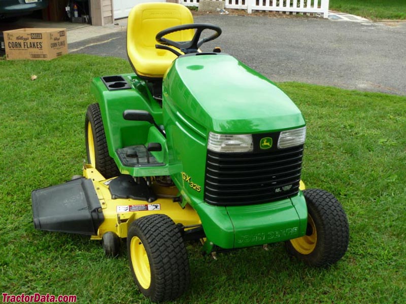 John Deere GX325