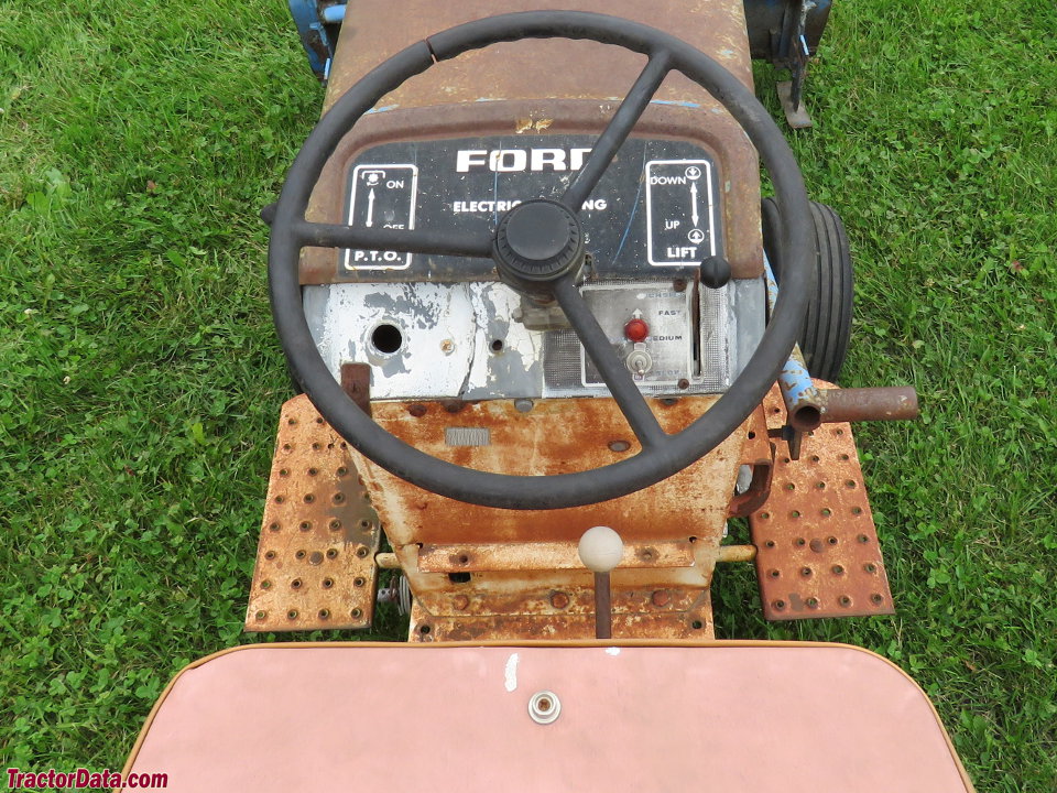 Ford LT-80 operator station and controls.
