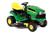 John Deere LA115 lawn tractor photo