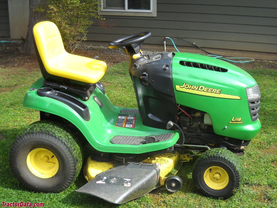 John Deere L118, right side.