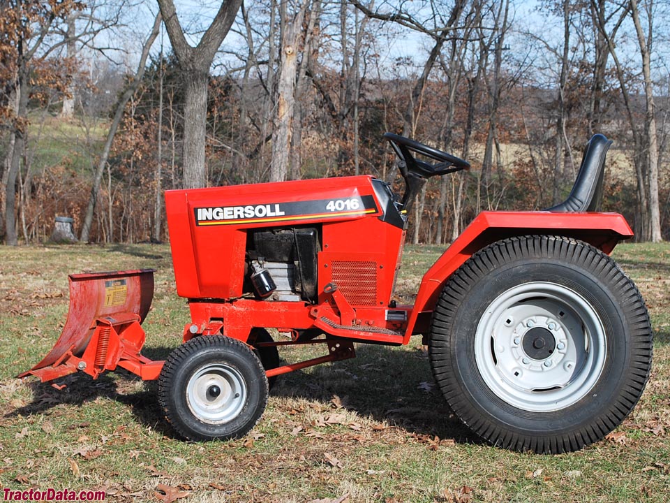 1997 Ingersoll 4016 with 48-inch front blade.