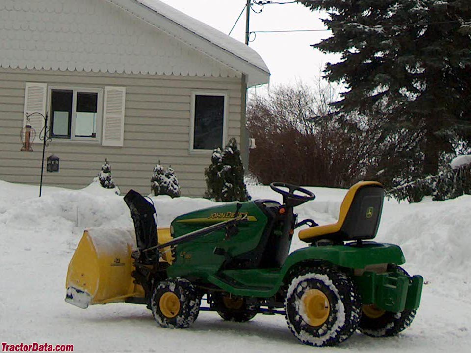 John Deere LT180