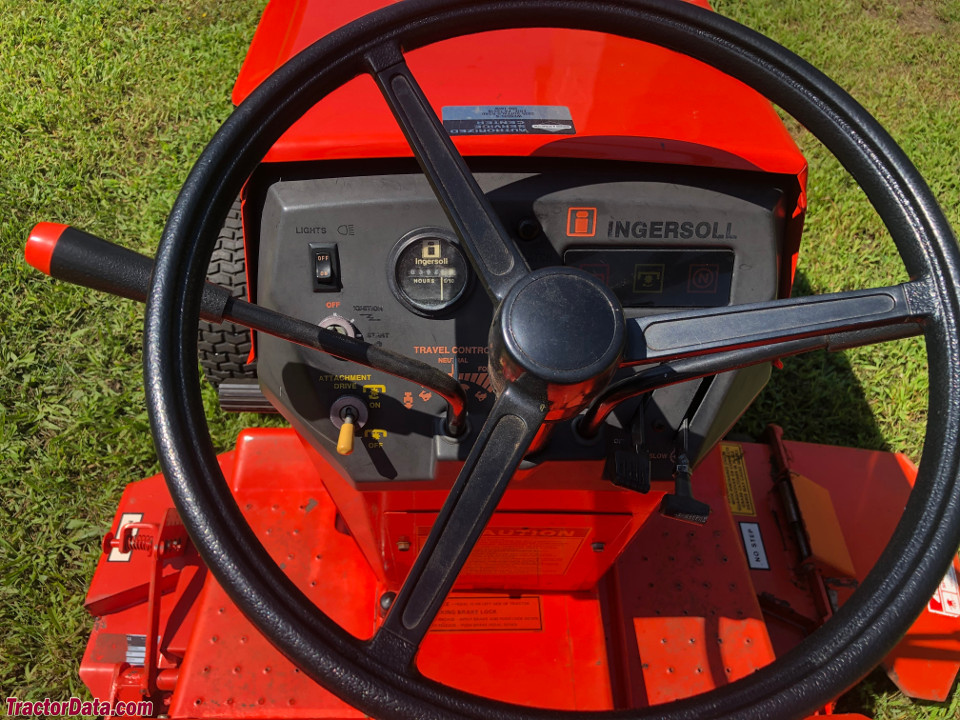 Ingersoll 3012 tractor photos information