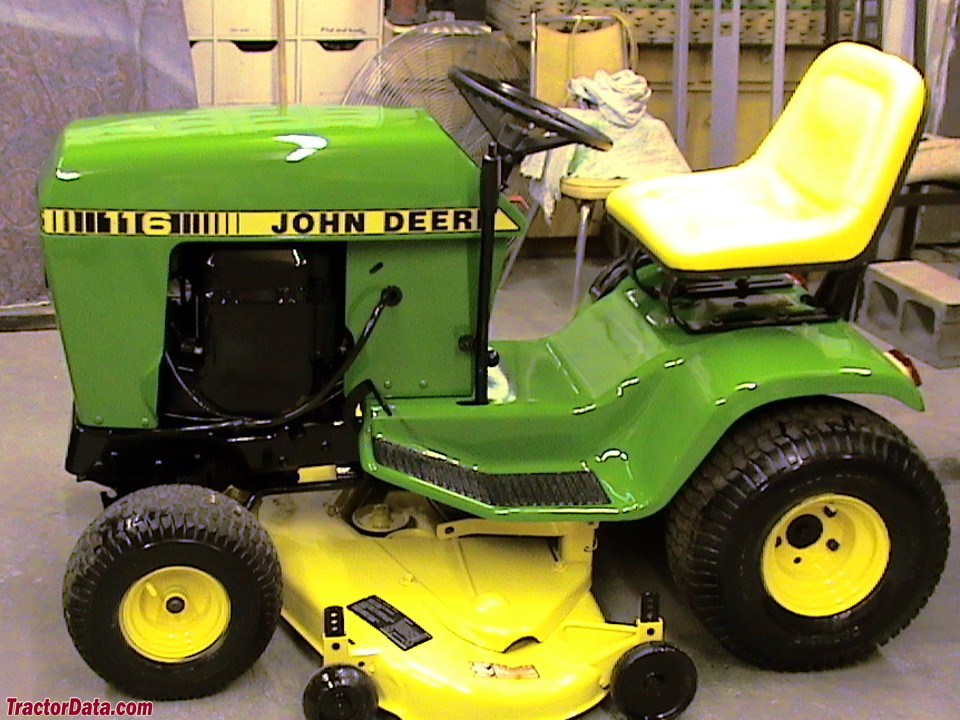 John Deere 116