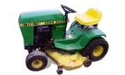 John Deere 116H lawn tractor photo