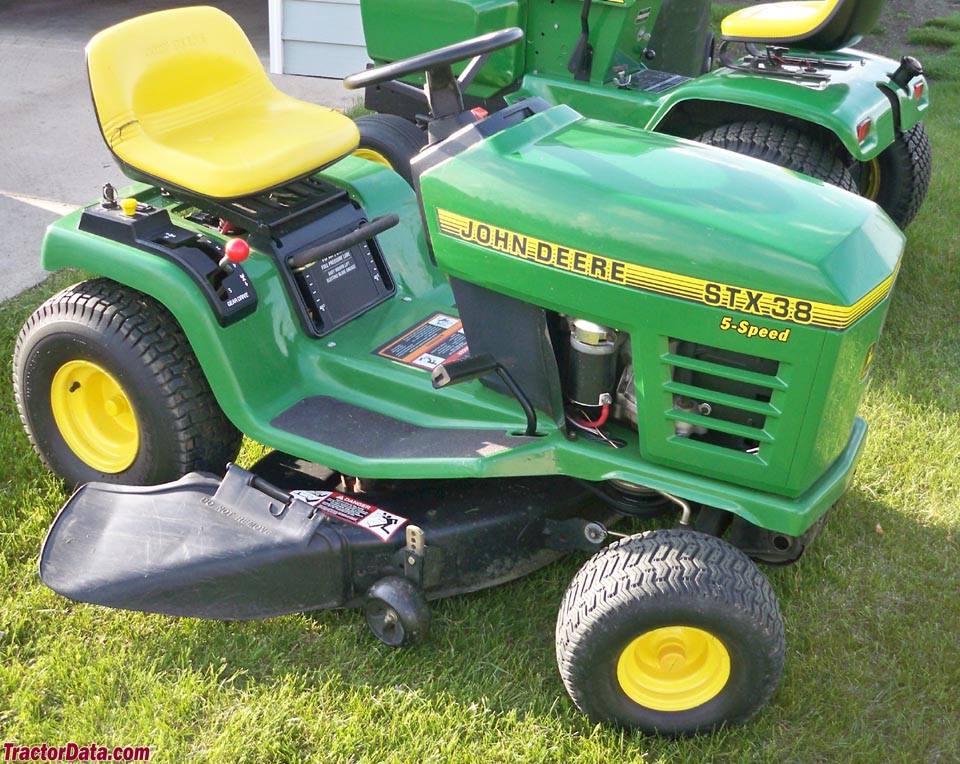 John Deere STX38