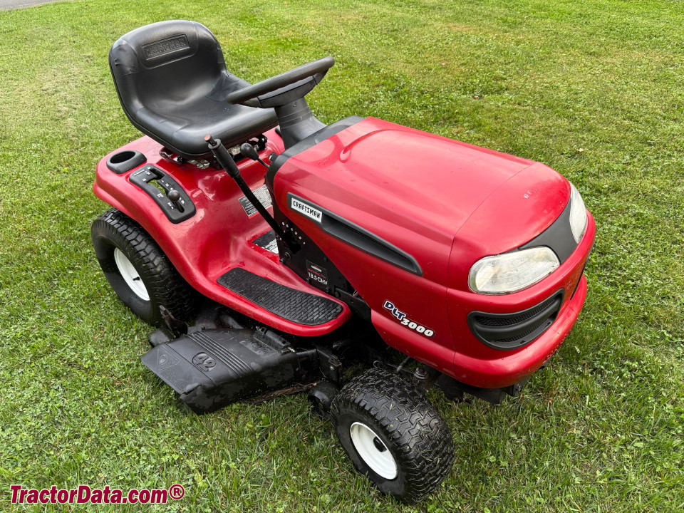 Sears Craftsman 917.27381 lawn tractor.