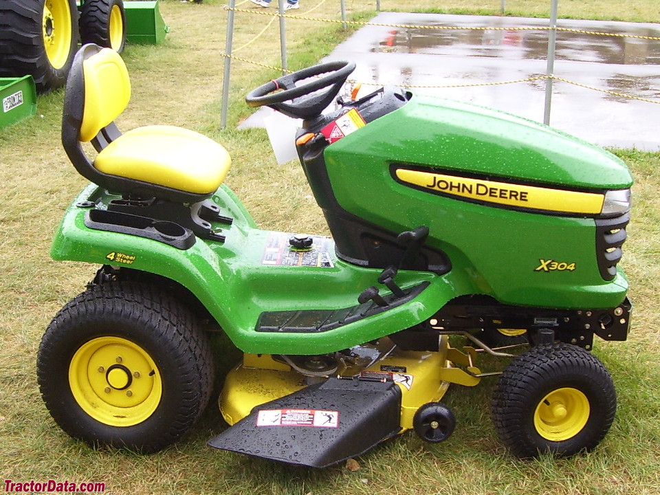 John Deere X304, right side.