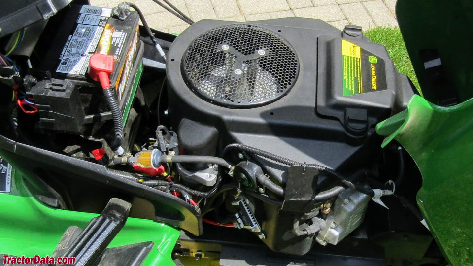 John Deere X360 engine image