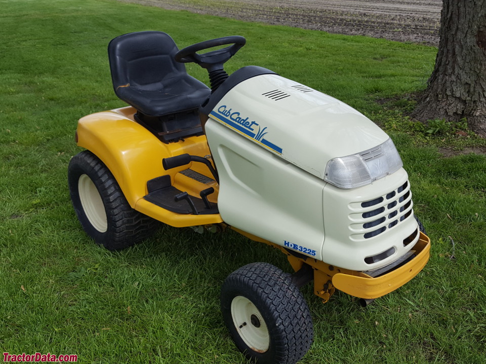 Cub Cadet 3225