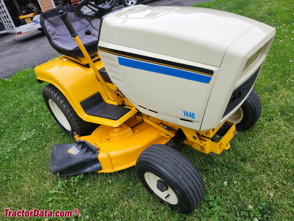 Cub Cadet 1440 garden tractor with mower deck.