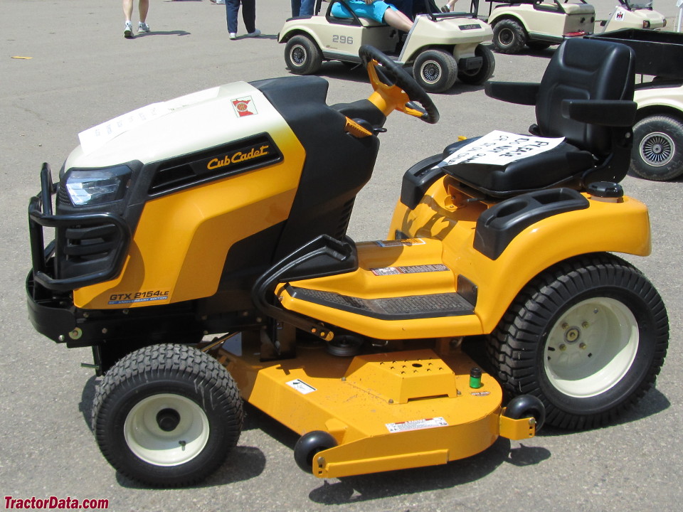 Cub Cadet GTX 2154LE tractor photos information