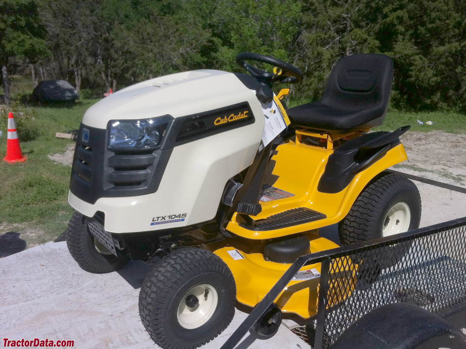 Cub Cadet LTX 1045, left side.