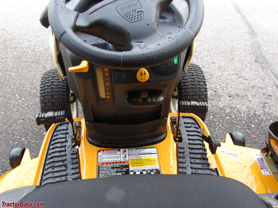 Cub Cadet SLTX 1050 tractor photos information