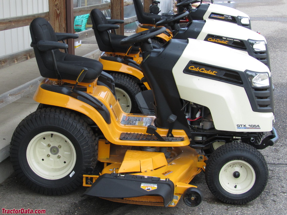 Cub Cadet GTX 1054