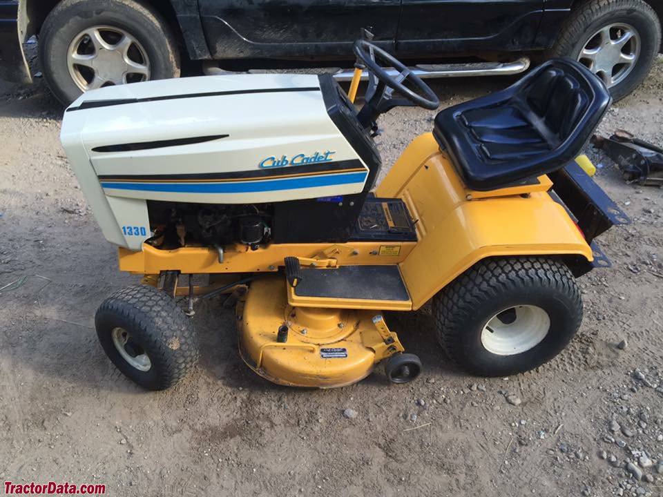 Cub Cadet 1330, left side.