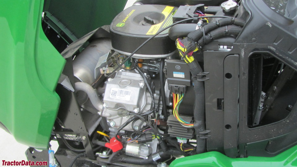 John Deere X739 engine image