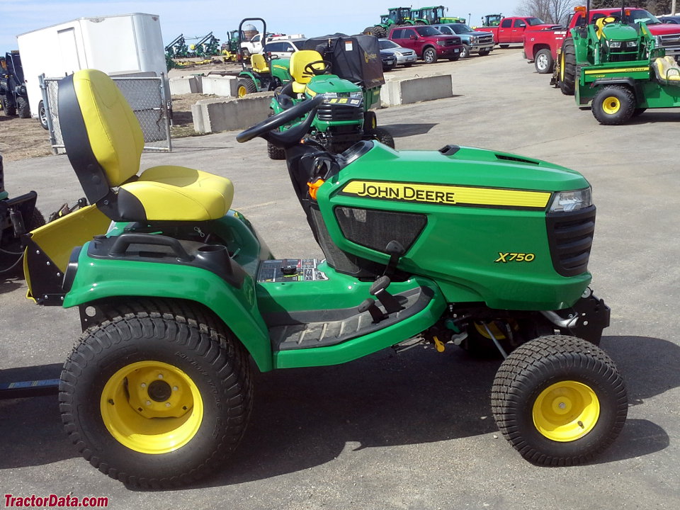 John Deere X750