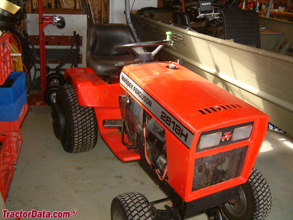 Massey Ferguson 2818H