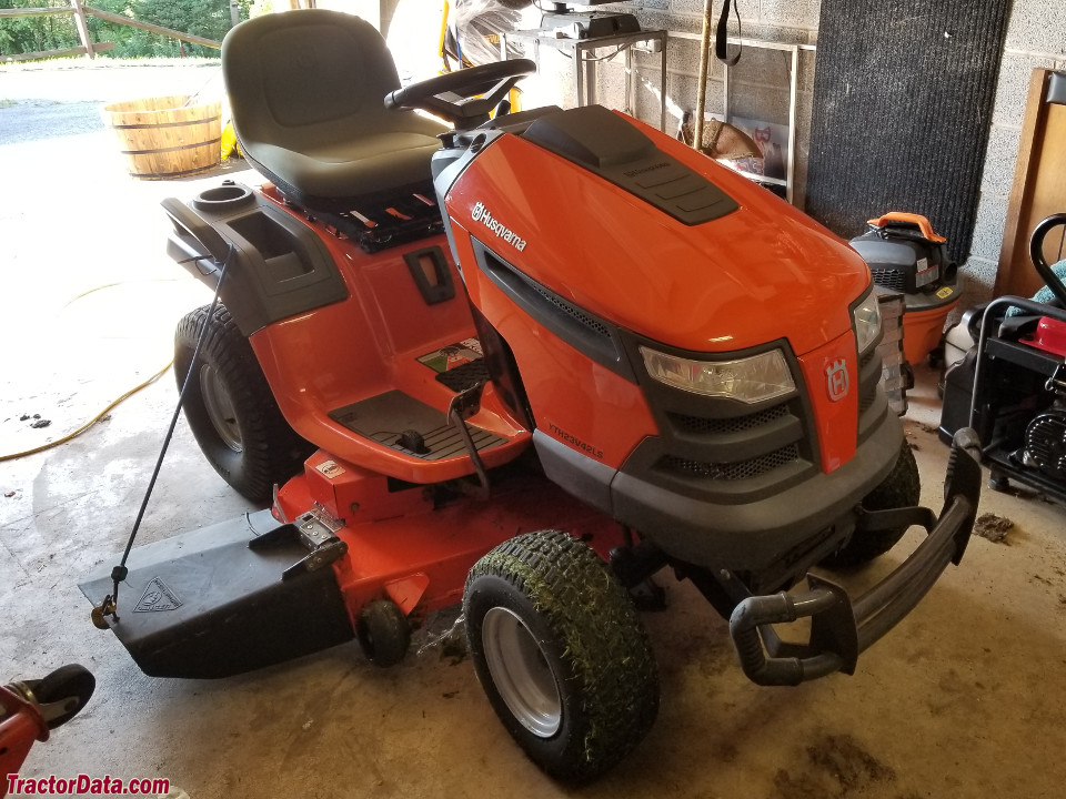 Husqvarna YTH23V42LS