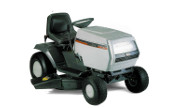White LT-19 lawn tractor photo