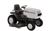 White GT-225 lawn tractor photo