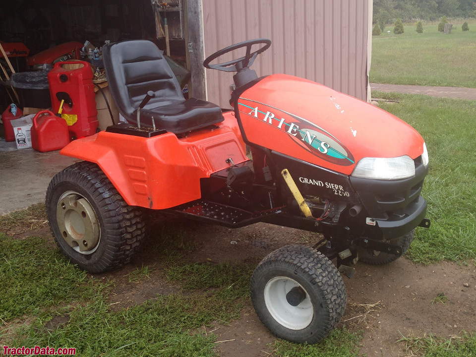 Ariens Grand Sierra 2000.