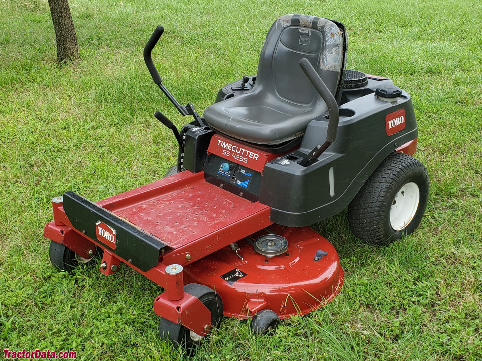 Toro SS4235