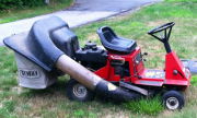 Toro 11-32 lawn tractor photo