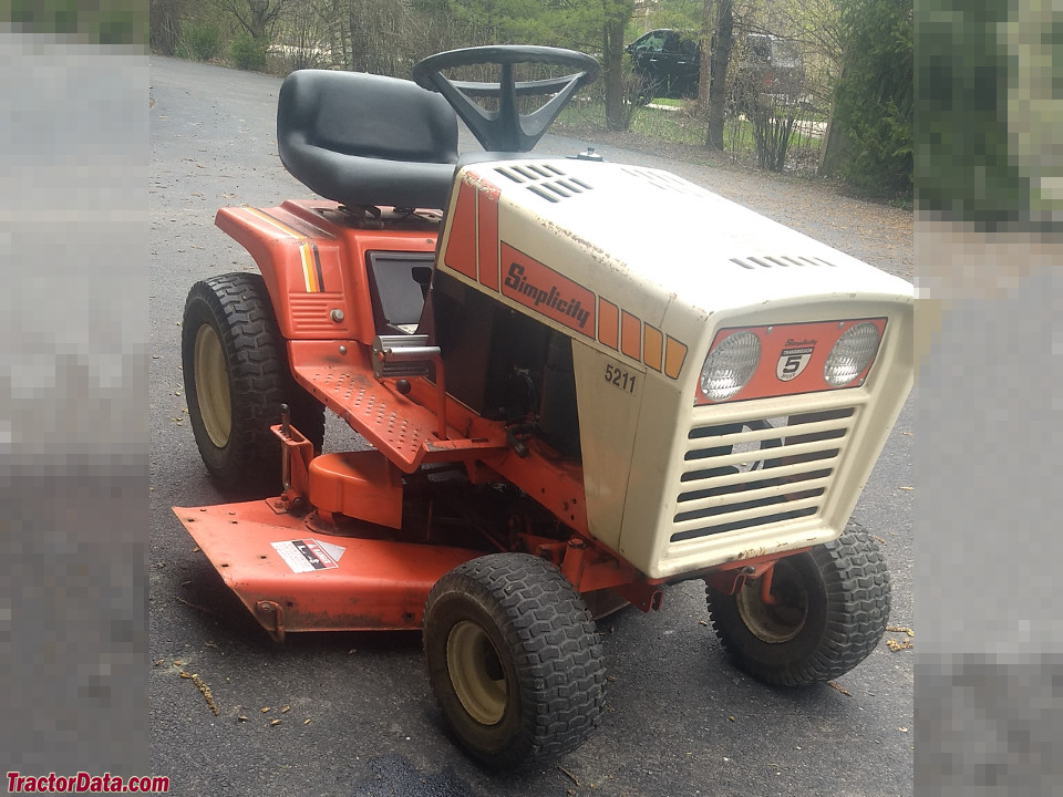 Simplicity Field and Brush Mower - Talking Tractors - Simple trACtors