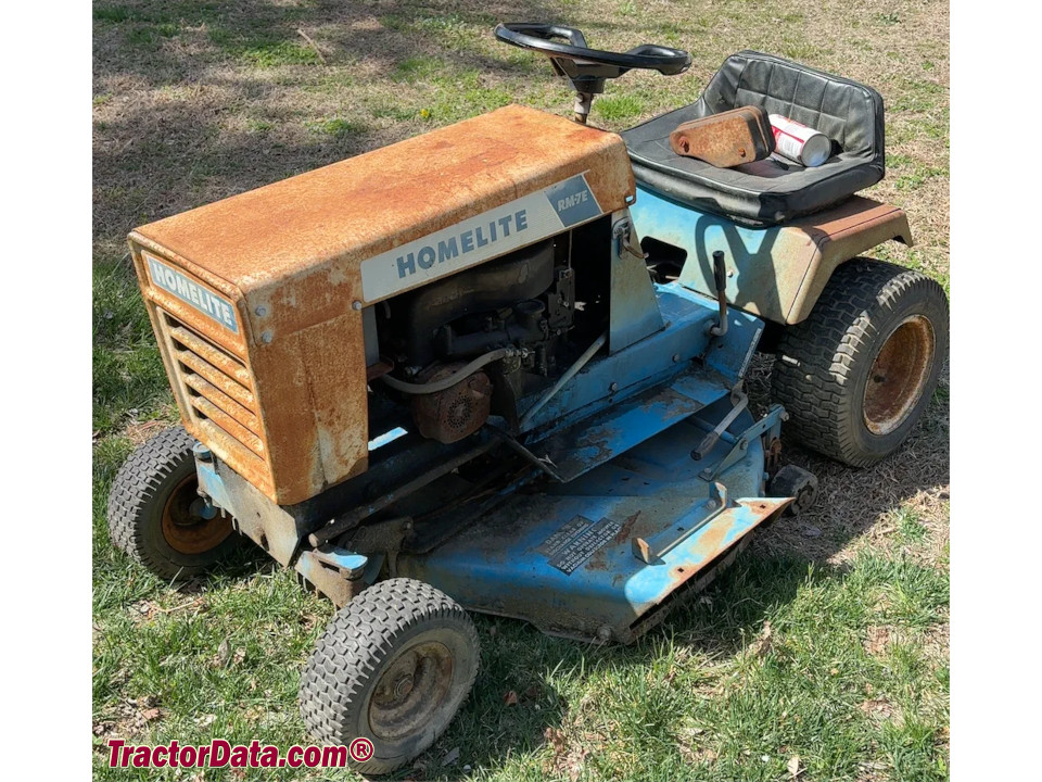 Homelite RM-7E lawn tractor.