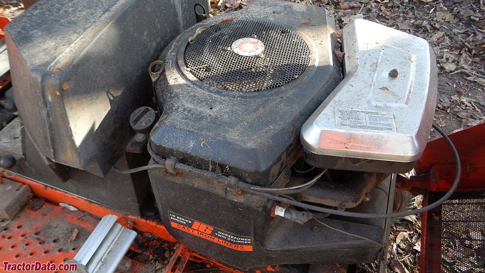 Allis Chalmers 616 Special engine image