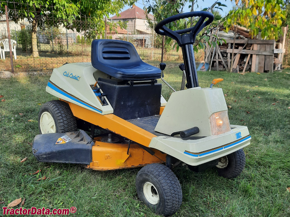 Cub Cadet 1002