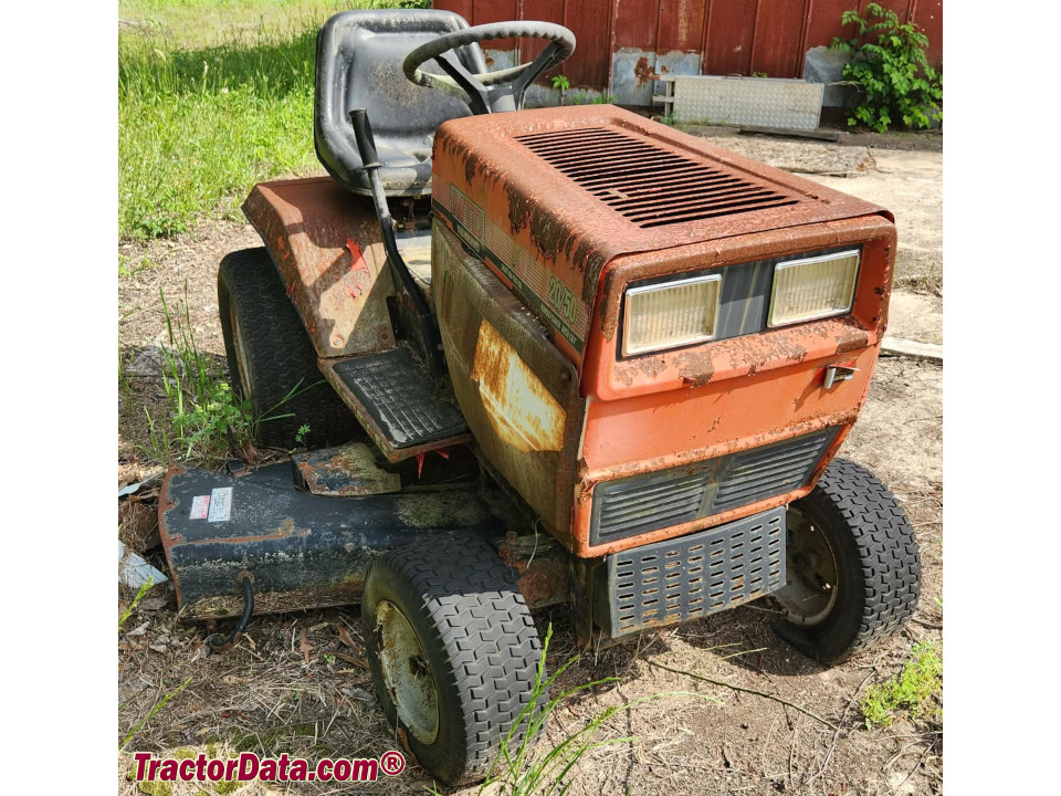 MTD Yard Machines 992 garden tractor.