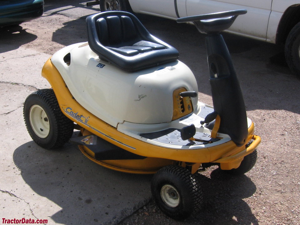 Cub Cadet 1027 rear-engine riding lawn mower.