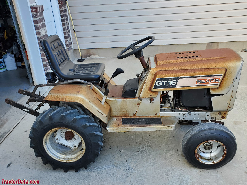Craftsman gt online lawn tractor