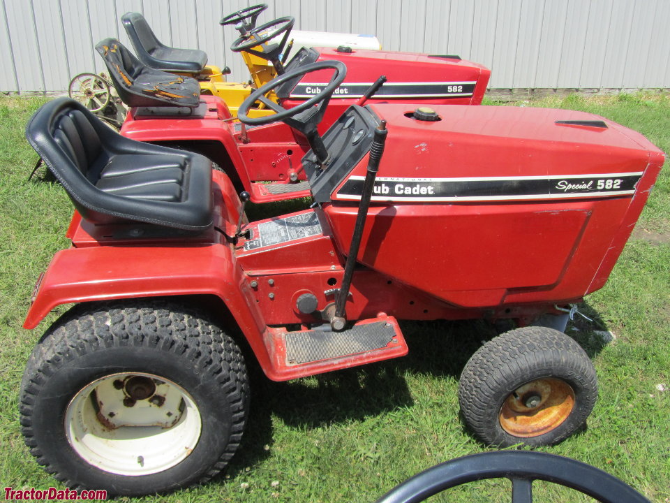 Cub Cadet 582 Special