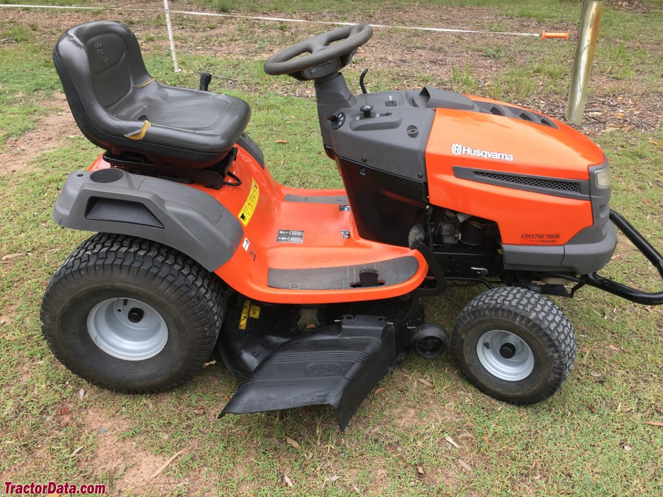 Husqvarna LTH1742 Twin