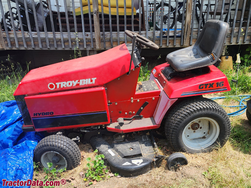 Troy-Bilt GTX 16