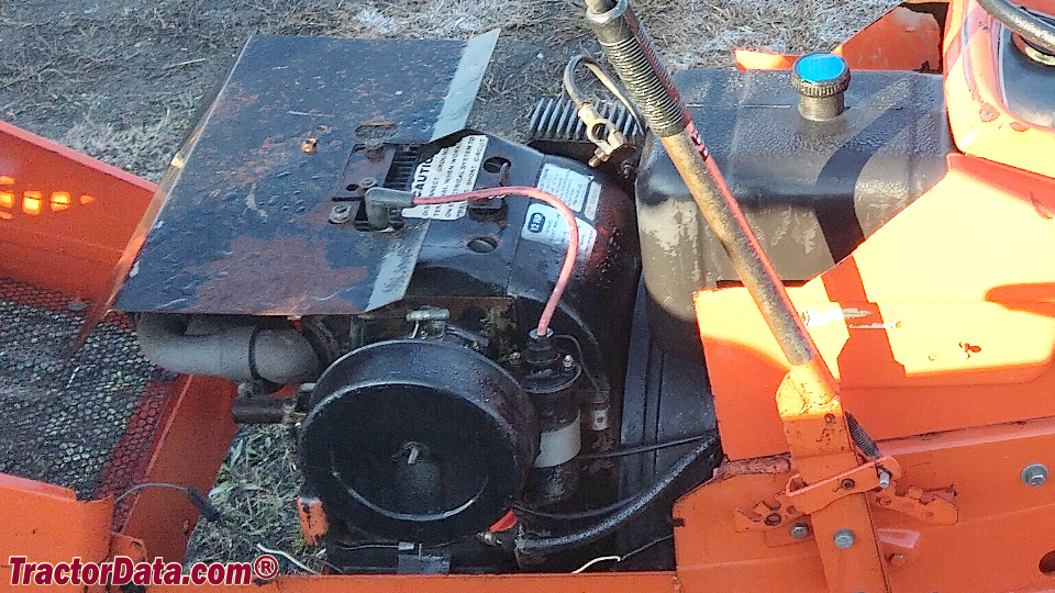 Allis Chalmers 910 engine image