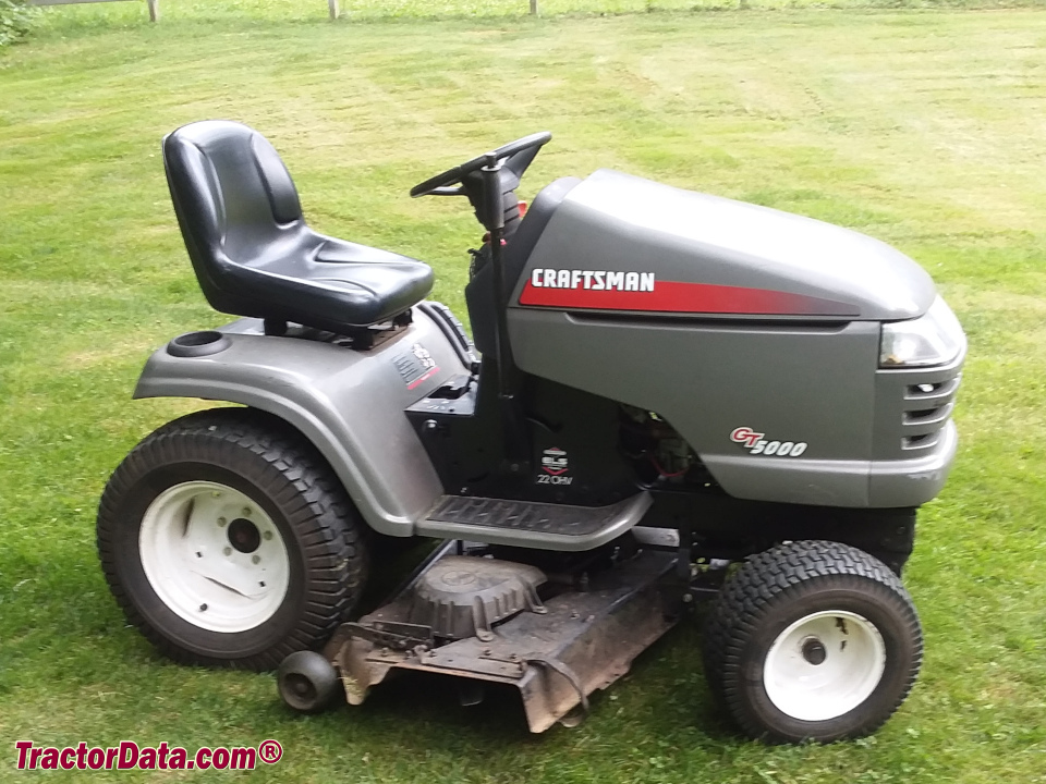 Sears Craftsman 917.27597 GT 5000 garden tractor.