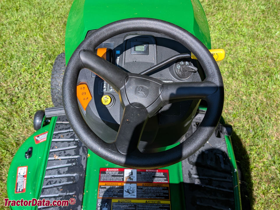 John Deere S100 operator station and controls.